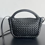 Bottega Veneta Mini Cobble Black Size 23 x 11 x 8 cm - 4