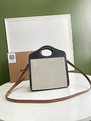 Burberry Canvas Beige Size 23 x 6 x 26.5 cm - 3