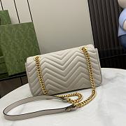 Gucci GG Marmont Light Gray Size 26 x 13 x 6 cm - 4