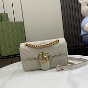 Gucci GG Marmont Light Gray Size 22 x 13 x 6 cm - 1