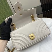 Gucci GG Marmont Light Gray Size 22 x 13 x 6 cm - 4