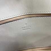 Gucci GG Marmont Light Gray Size 22 x 13 x 6 cm - 2