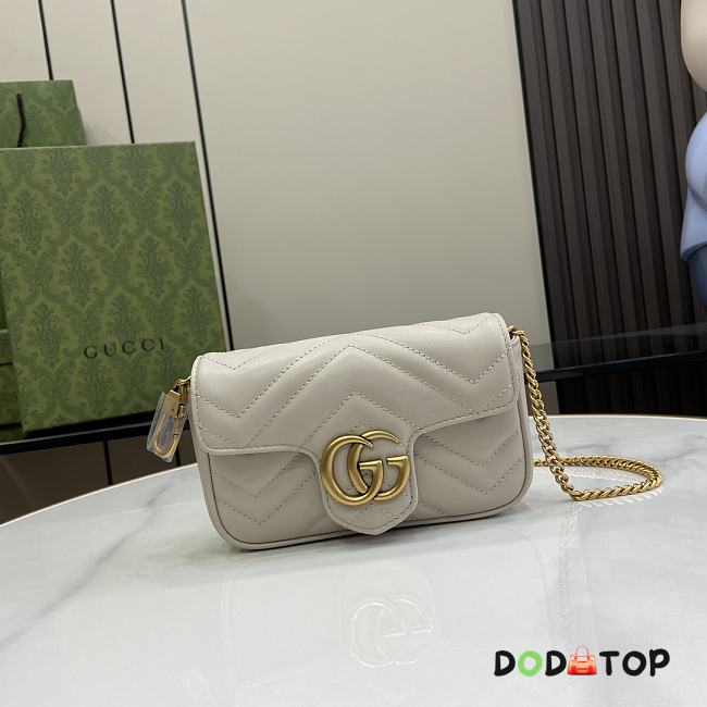 Gucci GG Marmont Mini Light Gray Size 10 x 16.5 x 4.5 cm - 1