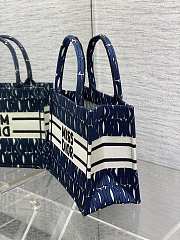 Dior Small Book Tote Blue And White Size 26 x 8 x 22 cm - 3