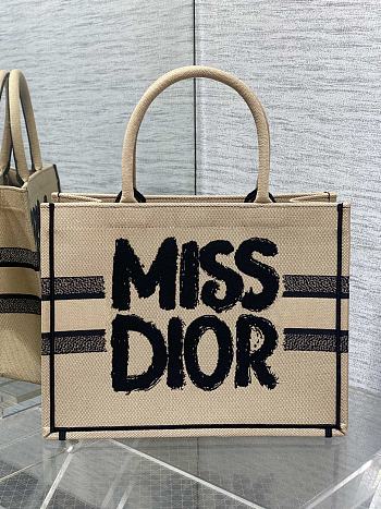 Dior Medium Book Tote Beige And Black Size 36 x 18 x 28 cm