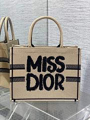 Dior Medium Book Tote Beige And Black Size 36 x 18 x 28 cm - 2