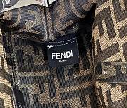 Fendi First Midi Shoulder Bag Patent Brown Size 26 cm - 4