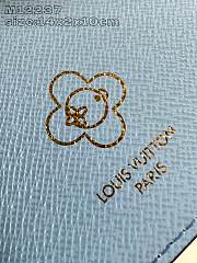 Louis Vuitton Passport Cover M12219 Snow Size 10 x 14 x 2.5 cm - 6