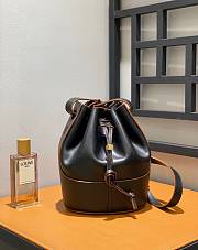 Loewe Balloon Bucket Water Bag Black Size 18 x 25 x 13.5 cm - 1