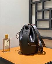 Loewe Balloon Bucket Water Bag Black Size 18 x 25 x 13.5 cm - 5