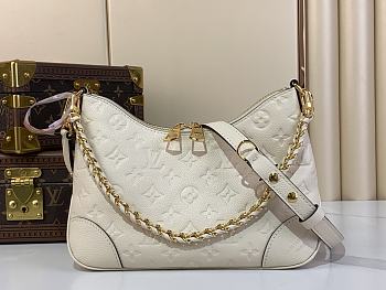 Louis Vuitton LV Boulogne White Size 29 x 16 x 9.5 cm