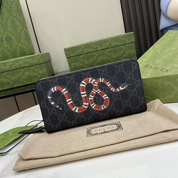 Gucci Zipper Wallet Black Pvc/Coral Snake Size 19 x 11 x 2.5 cm