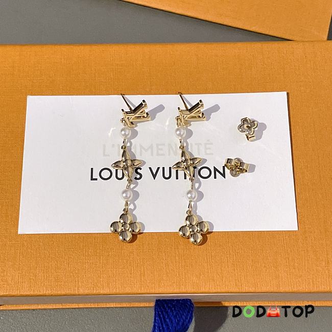 Louis Vuitton Earrings Pearl Gold  - 1