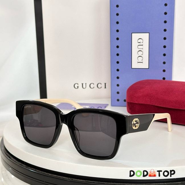 Gucci Glasses 25 - 1