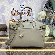 Louis Vuitton Lock It Medium Handbag M22927 Khaki Size 36 x 15 x 29 cm - 1