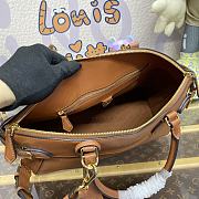 Louis Vuitton Lock It Medium Handbag M22925 Brown Size 36 x 15 x 29 cm - 2