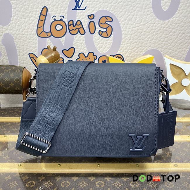 Louis Vuitton New Messenger M11599 Dark Blue Size 30.5 x 24 x 10 cm - 1