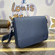 Louis Vuitton New Messenger M11599 Dark Blue Size 30.5 x 24 x 10 cm - 4