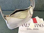 Valentino Hobo Underarm Bag White Size 24 x 30 x 3 cm - 4