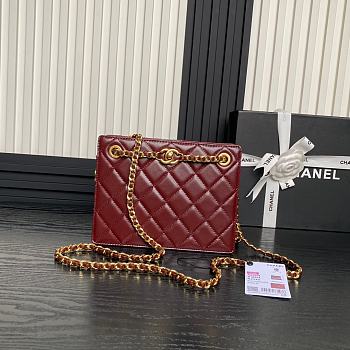 Chanel Red Chain Bag Size 16 × 21 × 7 cm