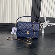 Chanel Classic Flap Bag Blue Size 16 × 22 × 5 cm - 1