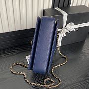 Chanel Classic Flap Bag Blue Size 16 × 22 × 5 cm - 2