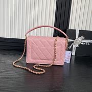 Chanel Classic Flap Bag Pink Size 16 × 22 × 5 cm - 2