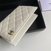 Chanel Classic Passport Holder White Size 14.5 × 10.5 × 2 cm - 5