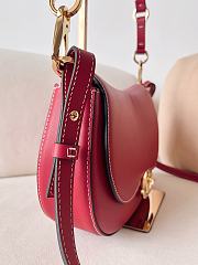 Valentino Garavani Ohval Small Calfskin Bag Red Size 26 x 13 x 6.5 cm - 6