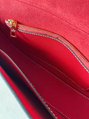 Valentino Garavani Ohval Small Calfskin Bag Red Size 26 x 13 x 6.5 cm - 5