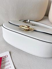 Valentino Garavani Ohval Small Calfskin Bag White Size 26 x 13 x 6.5 cm - 5