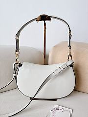 Valentino Garavani Ohval Small Calfskin Bag White Size 26 x 13 x 6.5 cm - 3