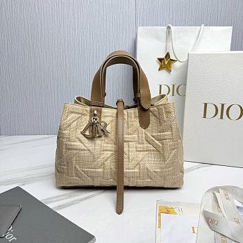 Dior Medium Toujours Raffia Graphic Cannage Size 28.5 x 21.5 x 17 cm