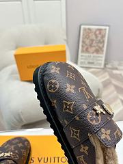 Louis Vuitton Closed Toe Slippers - 6