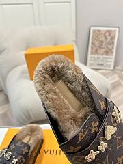 Louis Vuitton Closed Toe Slippers - 2