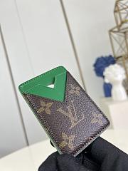 Louis Vuitton Magnetic Card Holder M12855 Green 9.5 x 0.5 x 6.5 cm - 3