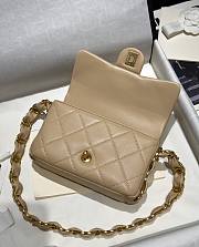 Chanel Thick Chain Hobo Underarm Bag Beige Size 20 x 11.5 x 5.5 cm - 5