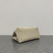 Loro Piana Loom Handbag Light Lime Size 25 x 18 x 12 cm - 2