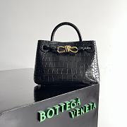 Bottega Veneta Andiamo Crocodile Black Bag Size 22 x 9 x 15.5 cm - 1