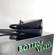 Bottega Veneta Andiamo Crocodile Black Bag Size 22 x 9 x 15.5 cm - 6