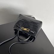 Bottega Veneta Andiamo Crocodile Black Bag Size 22 x 9 x 15.5 cm - 4