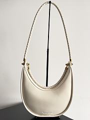 Bottega Veneta Cowhide Half-Moon Bag White Size 28 x 27 x 6 cm - 6