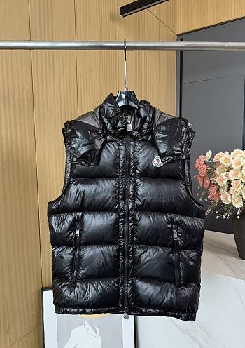 Moncler Sleeveless Montreuil Black Unisex