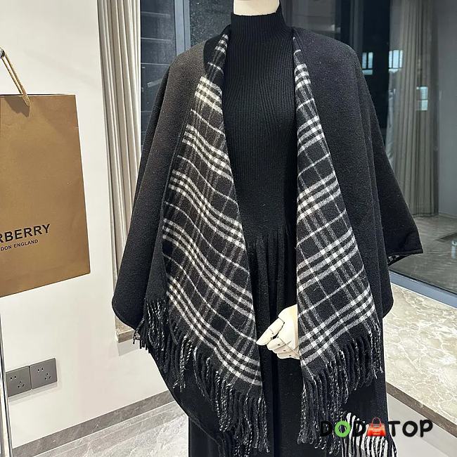 Burberry Reversible Check Wool Cape Black 130 x 130 cm - 1