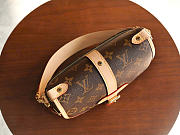 Louis Vuitton M46740 Saumur BB Size 16 x 7.5 x 20 cm - 6