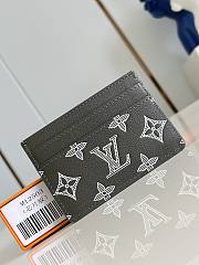 Louis Vuitton Card Holder M12503 Size 11 x 7 x 1.5 cm - 1