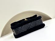 Chanel 24k Teddy Lamb Wool Black Size 19 x 15 x 5 cm - 6