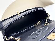 Chanel 24k Teddy Lamb Wool Black Size 19 x 15 x 5 cm - 4