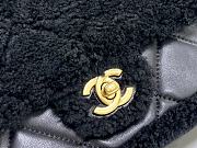 Chanel 24k Teddy Lamb Wool Black Size 19 x 15 x 5 cm - 3