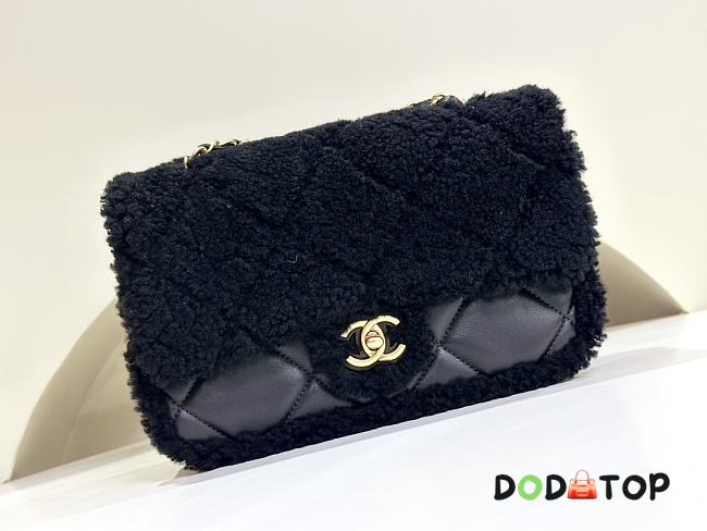 Chanel 24k Teddy Lamb Wool Black Size 25 x 17 x 6 cm - 1